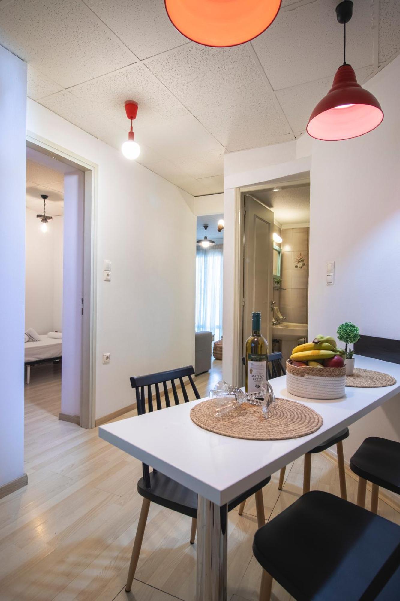 Modern City Apt In The Heart Of Heraklion Exterior photo